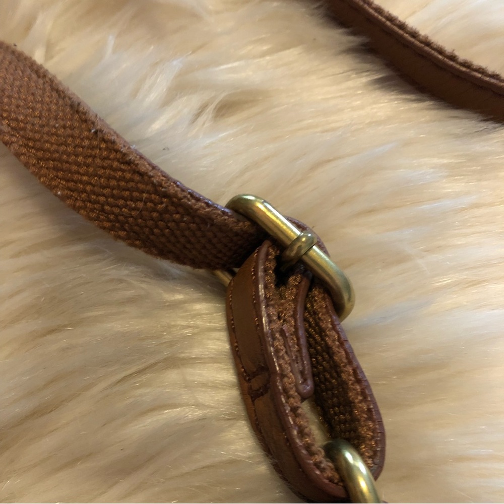 Fossil brown leather saddle flap crossbody purse - Picture 4 of 12